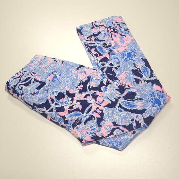 Lilly Pulitzer Kelly Highrise Crop Flare in Bright Navy Amore Please Size 4 - Picture 5 of 13